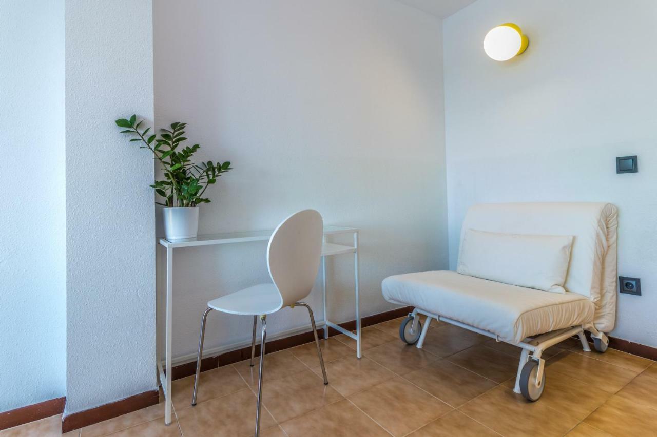 Holidays Penthouse Vues Panoramiques Sur Le Port Naval,Un Sejour Elegant Assure " Wifi Parquing Gratuit 罗萨斯 外观 照片